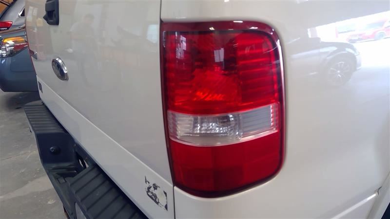 Passenger Tail Light Styleside Fits 04-08 FORD F150 PICKUP 3297308
