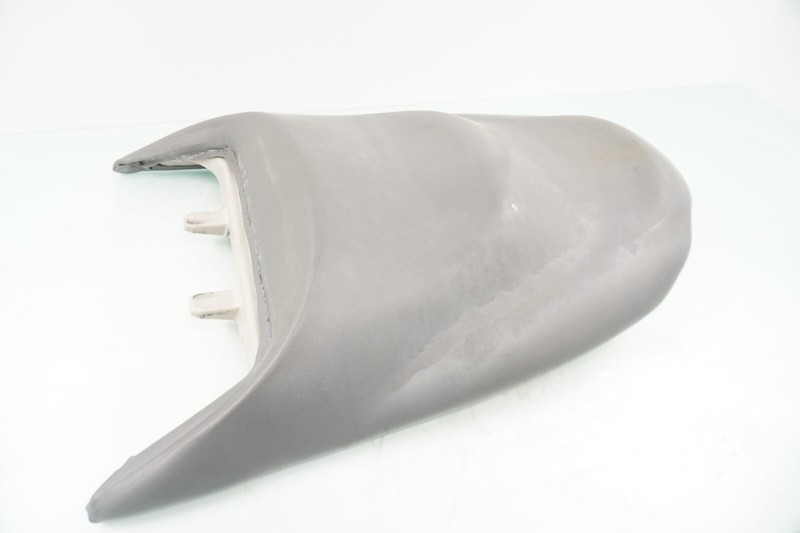 01 Yamaha OEM PWC Jet Ski Single Seat Assy Grey WaveRnr XLT 1200 F0V-U372A-00-00
