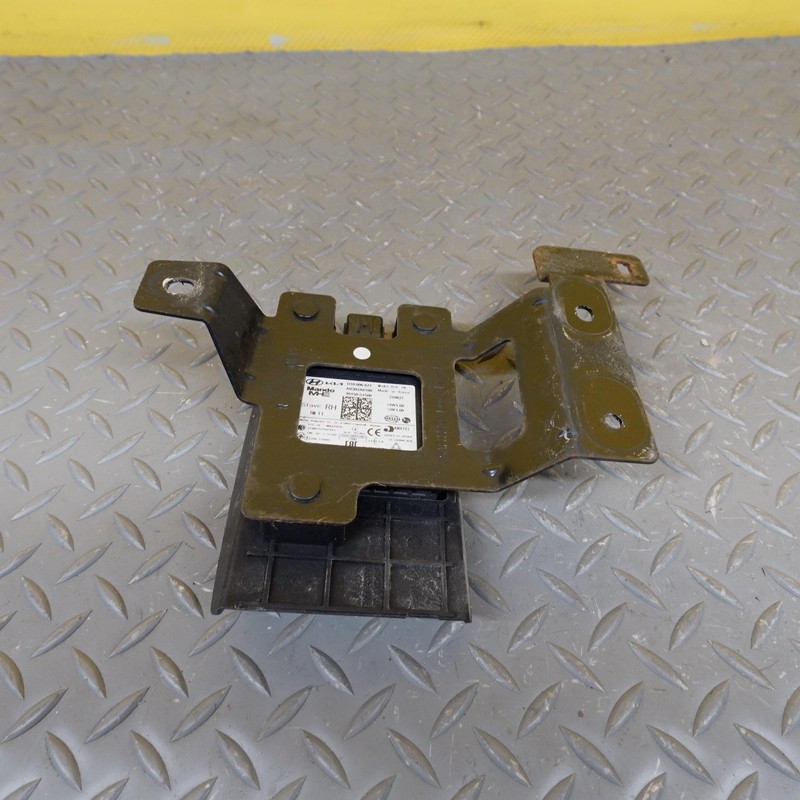 2021-2023 HYUNDAI SANTA FE REAR RIGHT BLIND SPOT RADAR SENSOR MODULE 99150S1500