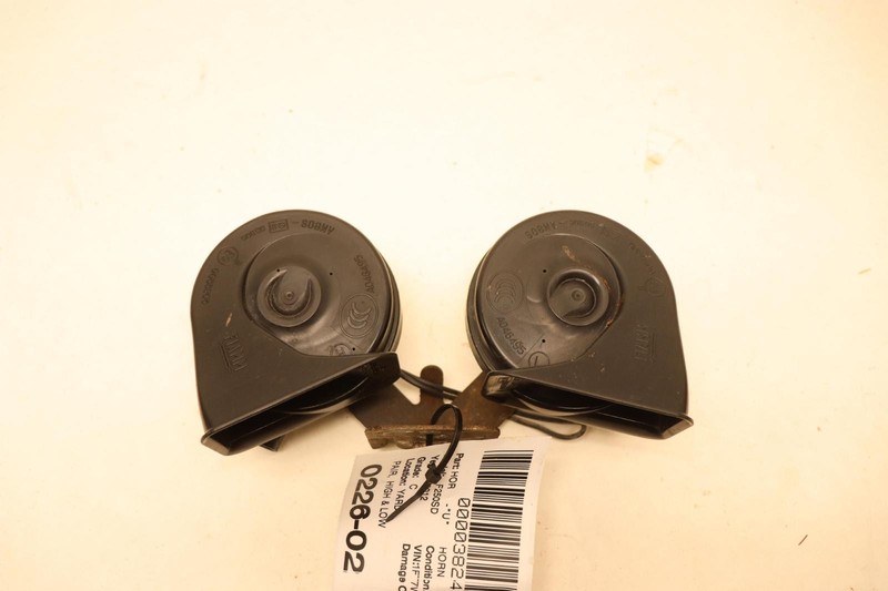 2011-2016 FORD F250 SD F350 SD HIGH & LOW HORN PITCH TONE ALARM SIREN PAIR OEM