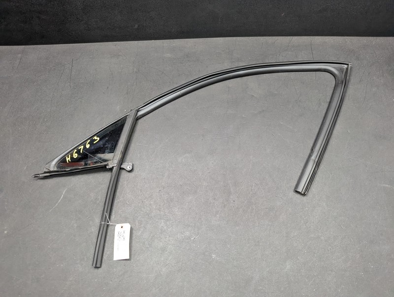 Front Left Door Window Vent Glass & Run Channel Seal 2021 Hyundai Sonata 2020
