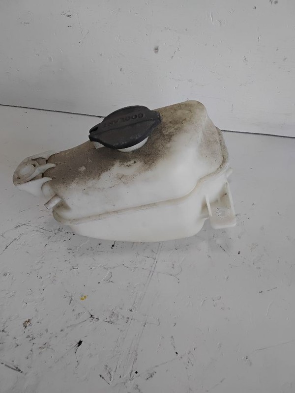 Coolant Reservoir Fits 14-20 SORENTO 3554196