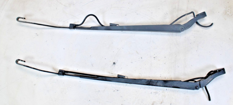 2007-2014 Chevrolet GMC CADILLAC Windshield Wiper Arm Left & Right Pair OEM