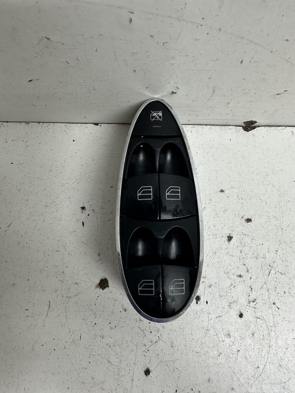 2003-2006 Mercedes E500 Left Front Driver Master Power Window Switch Oem