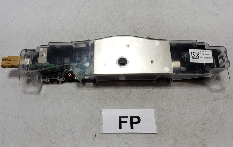 ✅ 2020-2024 OEM Tesla Model Y Front Left Driver Side Wifi Antenna Module Unit