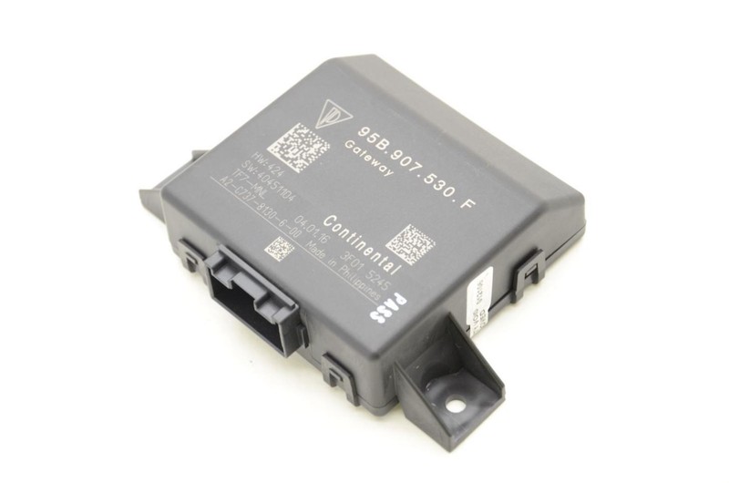 15-18 Porsche Macan 3.0L Gateway Control Module 95B907530