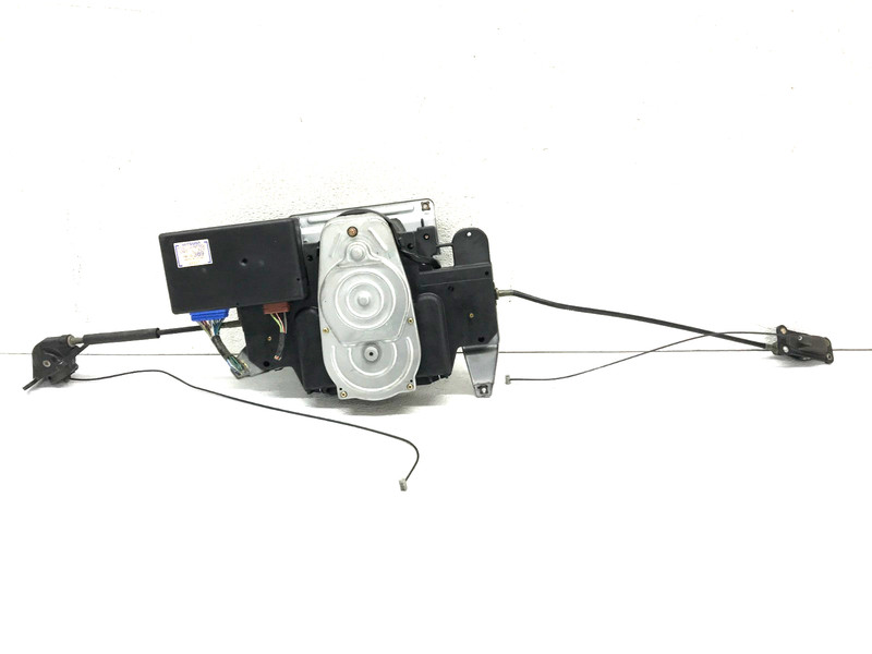 1999 - 2004 Honda Odyssey Rear Left Driver Side Sliding Door Motor RK-0389 OEM