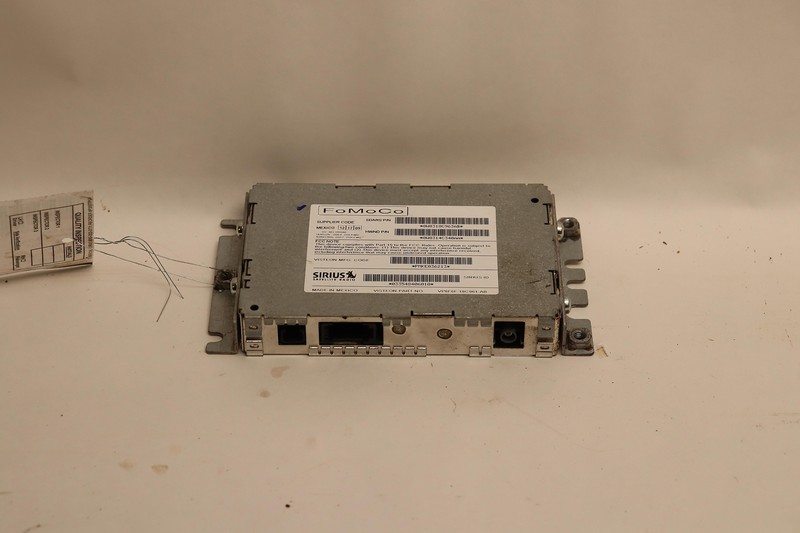 2010-2015 JAGUAR XJ XJL SIRIUS SATELLITE RADIO CONTROL MODULE UNIT OEM