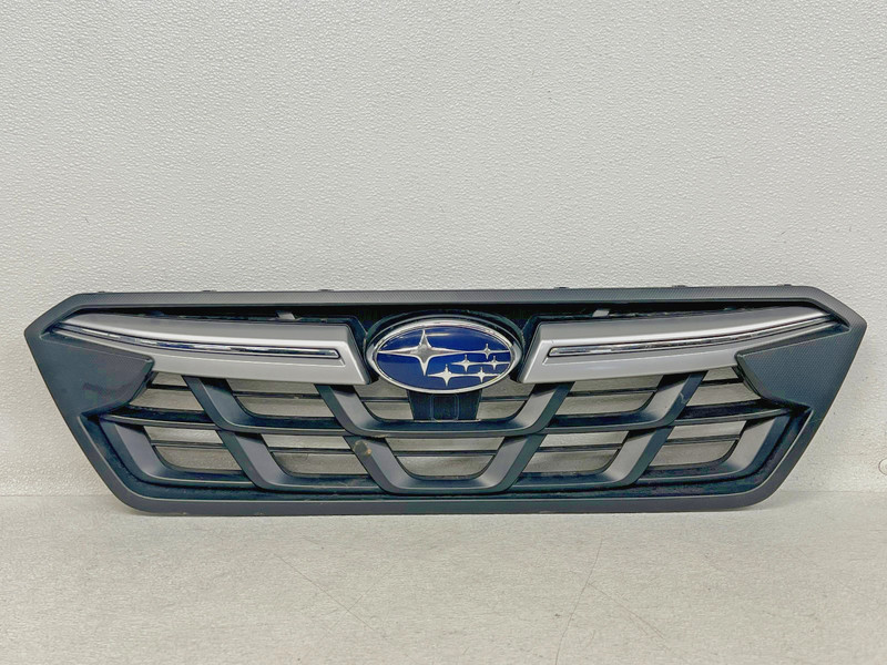 ⭐2021-2023 SUBARU CROSSTREK FRONT BUMPER GRILLE GRILL CHROME TRIM OEM LOT2688