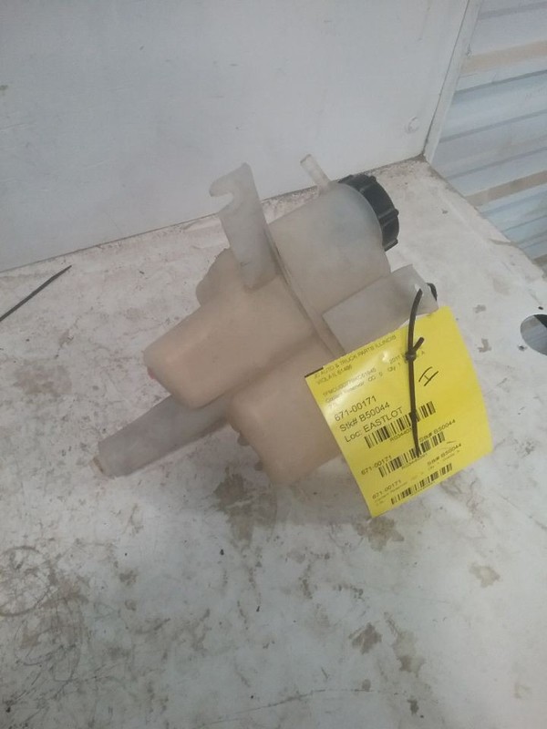 Coolant Reservoir Fits 01-12 ESCAPE 3440391