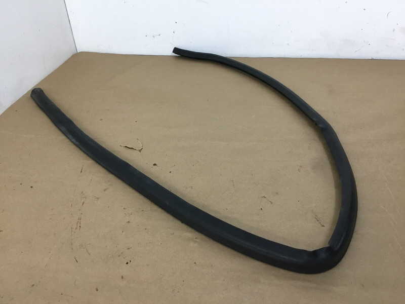 Aston Martin DB9 GT 2016 Front Left Door Seal Weatherstrip Rubber 13-16 |:Y