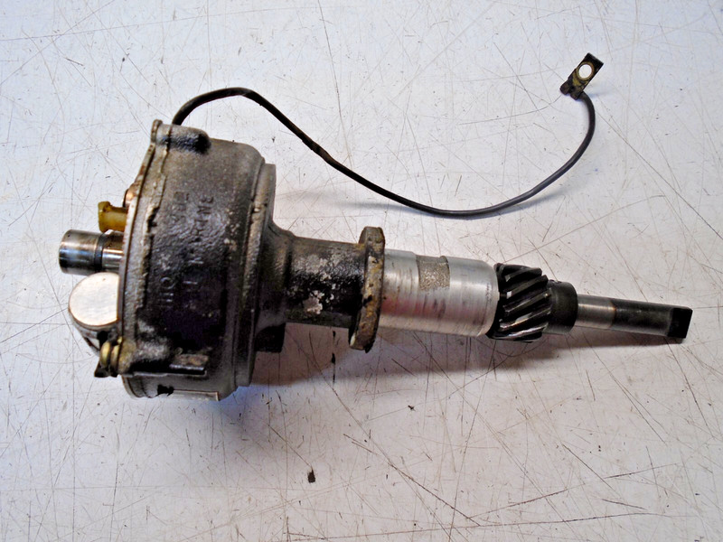 W4ccOMC Mercruiser Distributor 2.5L 3.0L 87581