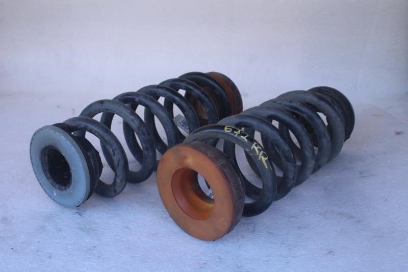 2017-2025 CADILLAC XT5 REAR COIL SPRINGS PAIR AWD 84070051 LOW MILES