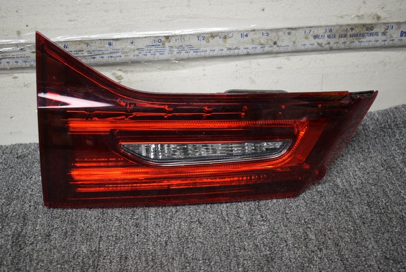 2007-2009 ACURA MDX INNER RIGHT SIDE TAIL LIGHT FACTORY OEM