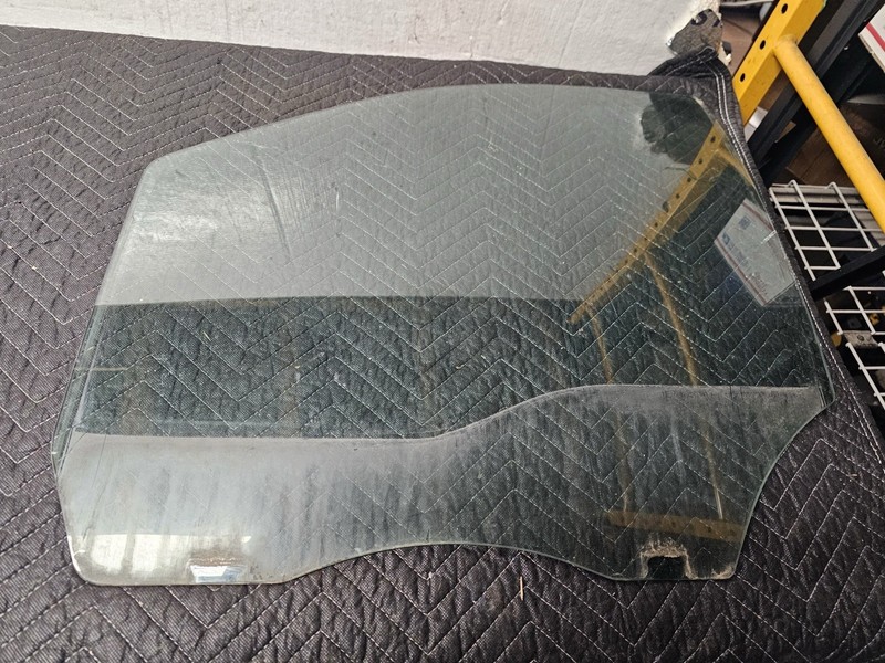 2004-2014 Ford F-150 Front Door Window Glass Driver Left OEM