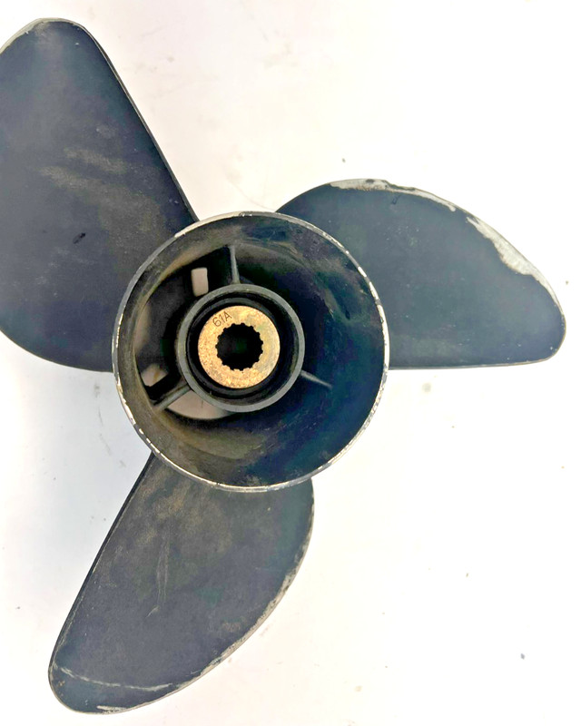 Clean Used OEM Yamaha 13 3/4 X 17 M-Series Stainless Outboard Propeller
