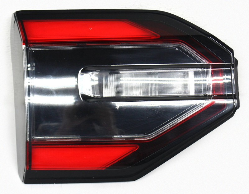 OEM Left Driver Side LED Tail Lamp For Honda Pilot 34155-T90-A11, Lens Crack