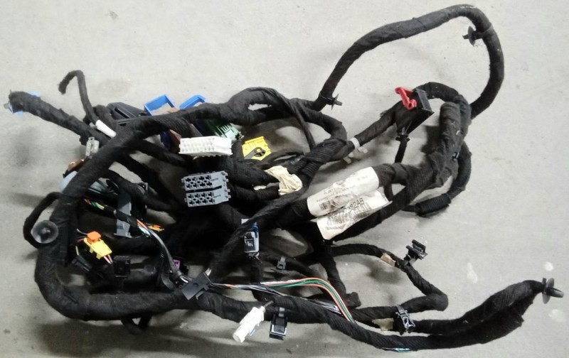 2013-2014 Fiat 500 Under Dash Wire Harness 68172382AB