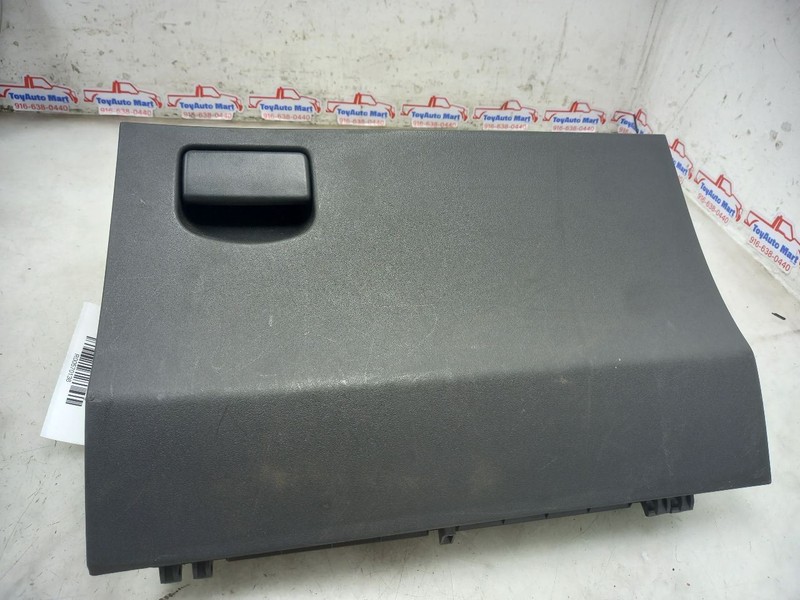 08 TOYOTA YARIS GLOVE BOX BLACK-FB18