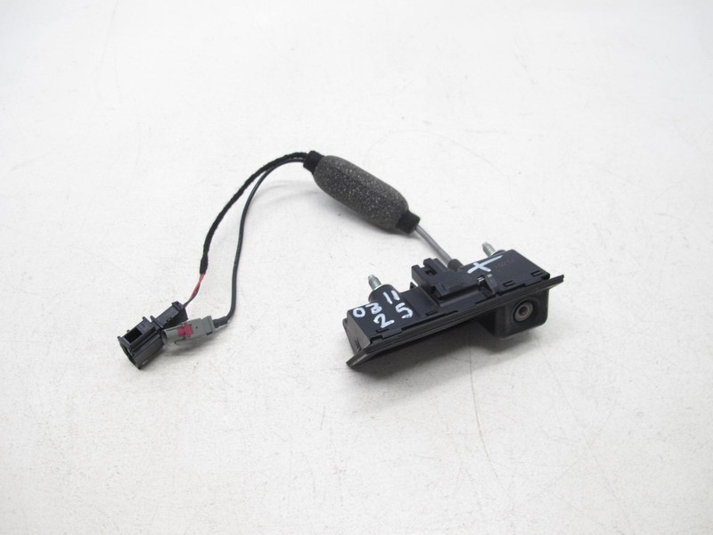 08-17 AUDI 8T A5 S5 RS5 COUPE TRUNK HANDLE RELEASE REAR VIEW CAMERA OEM 031125
