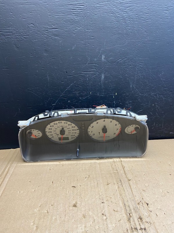 1998 to 2000 Nissan Pathfinder Speedometer Cluster Gauge AB8891