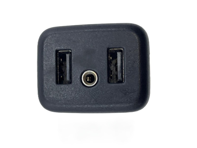 2020 Buick Encore Preferred Usb Charger Dual Port With Speaker Jack 13519224 OEM