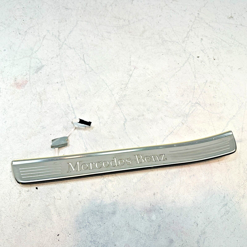 Rear Left Door Sill Scuff Plate Trim Mercedes W222 S550 2014-2017 OEM