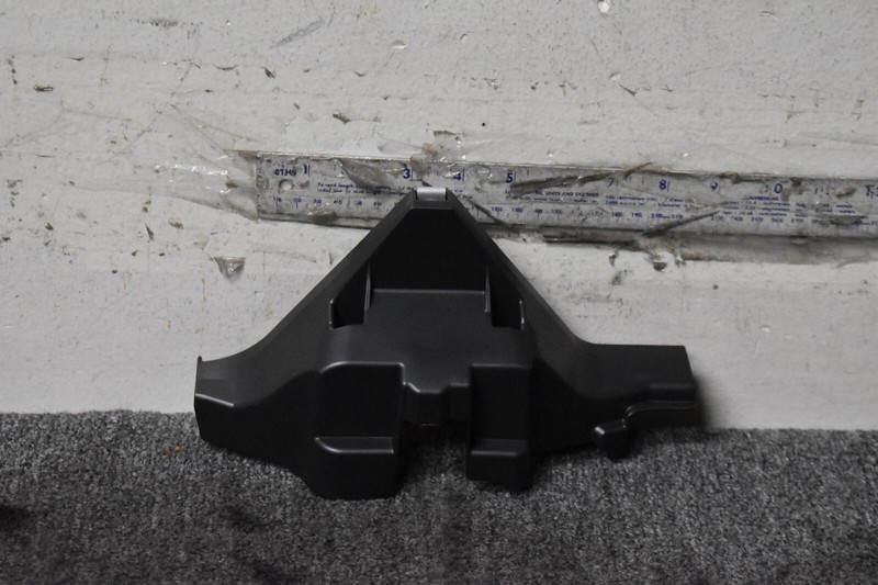 2010-2019 TOYOTA 4RUNNER LIMITED BRACKET RADIATOR FACTORY OEM