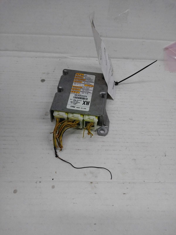 Used Air Bag Module fits: 2021 Toyota Corolla Air Bag Sedan air bag under consol
