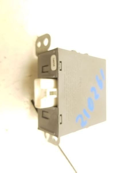 2000 TOYOTA SIENNA DOOR CONTROL RECEIVER 89741-08030