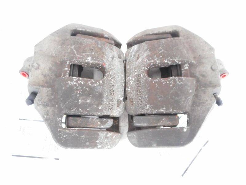 06-07 BMW 535Xi Front Driver Left Pass Right Brake Caliper Pair OEM