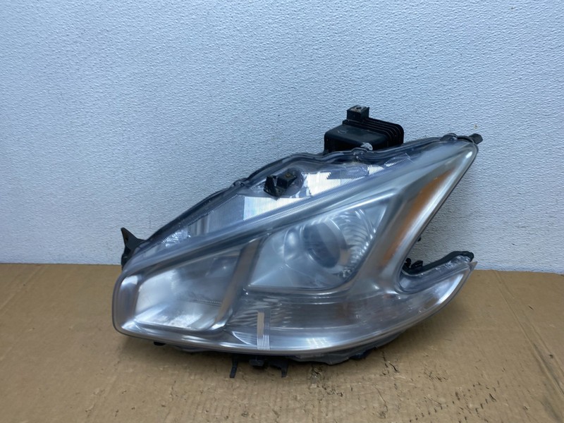 2009-2014 Nissan Maxima Headlight Left Driver Side Xenon HID OEM AD2428 DW