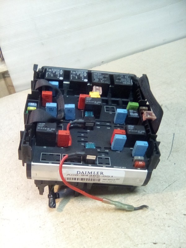 2016 Western Star Diamler A06-94386-001 Fuse Box