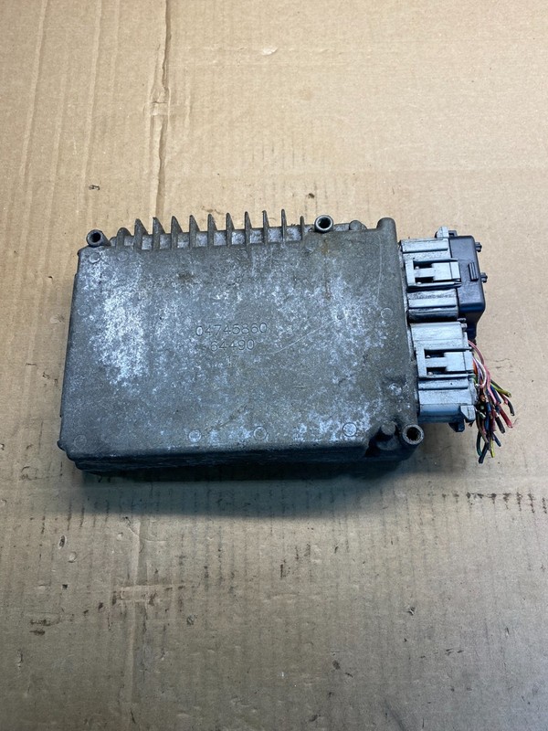 2000 Chrylser 300m Concorde3.5L Engine Control Unit ECU p04896240ag AA7682 DG