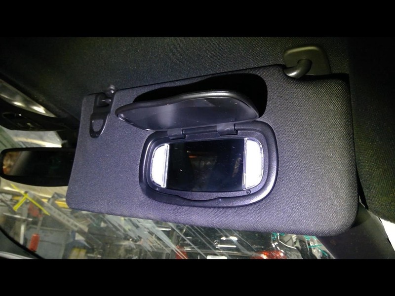 Passenger Sun Visor With Illumination Fits 22-23 COMPASS 1528563