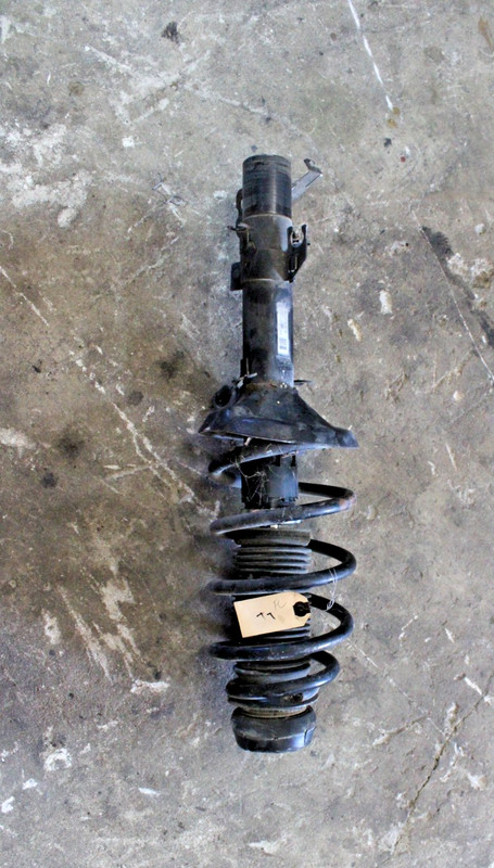 2000-2006 AUDI TT 1.8L - Front Left Strut / Spring Assembly 8N0413031R