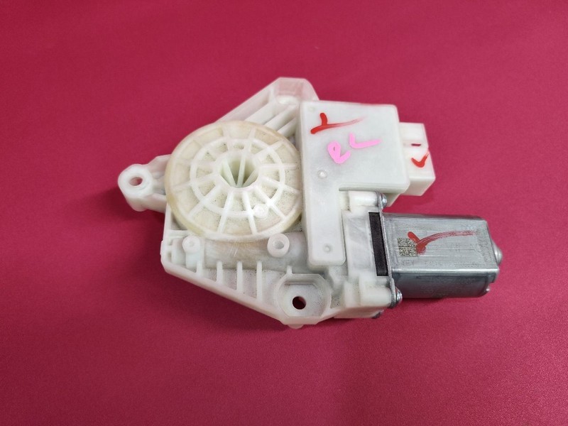 2017-2023 VW Volkswagen REAR LEFT DRIVER Door Window Motor 5Q4-959-811-G