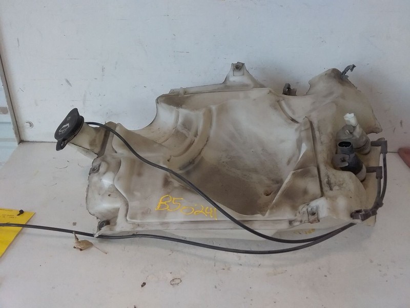 Wash Reservoir With Information Display Opt U68 Fits 02-09 ENVOY 3526856
