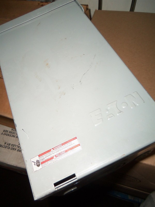 Eaton BR24L125RP Type 3R Enclosure *FREE SHIPPING*