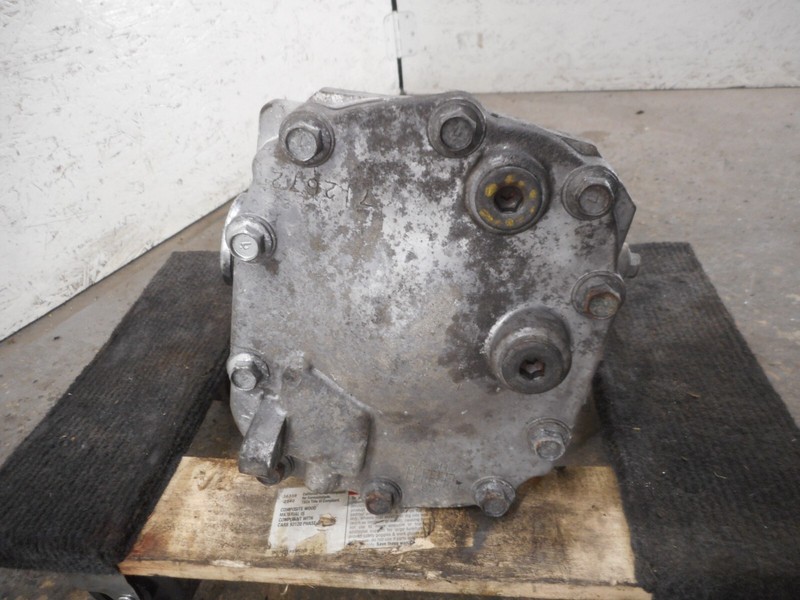 Infiniti Q50 Front Differential Carrier 3.5L Hybrid 2.611 Ratio OEM 2014-2018