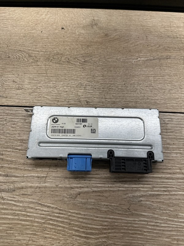 CENTRAL GATEWAY CONTROL MODULE ZGW-01 HIGH BMW F01 F06 F10 2010-2019 9247397 OEM