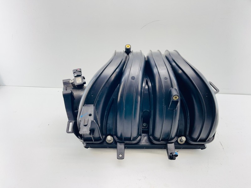 2014-2019 Cadillac CTS 2.0T Turbo Engine Intake Manifold OEM 12631023 12631024