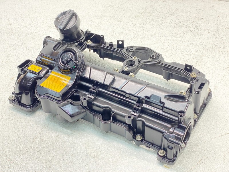 BMW F10 F30 F36 328 428 528 X3 X4 2.0L N20 Engine Cylinder Head Valve Cover OEM✅
