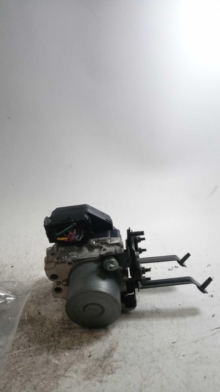 2016 INFINITI Q50 ABS Pump & Motor Assembly OEM 476604GH5A RWD 90K Mi