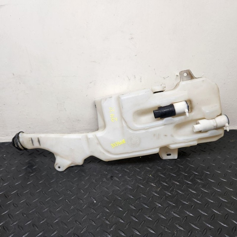 07-14 GMC Yukon Washer Fluid Reservoir OEM 20999340