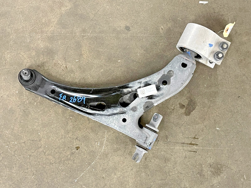 ⭐2017-2023 GMC ACADIA DENALI FRONT RIGHT PASS LOWER CONTROL ARM LINK OEM LOT2689