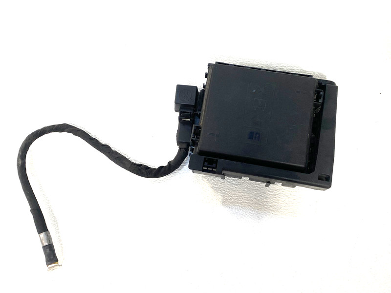 2018-2021 BUICK ENCLAVE FUSE JUNCTION RELAY BOX MODULE OEM #A0.18