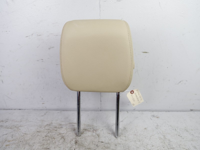 BMW F30 А32 F36 FRONT LEFT OR RIGHT SEAT HEADREST VENETO BEIGE OEM 12 - 18