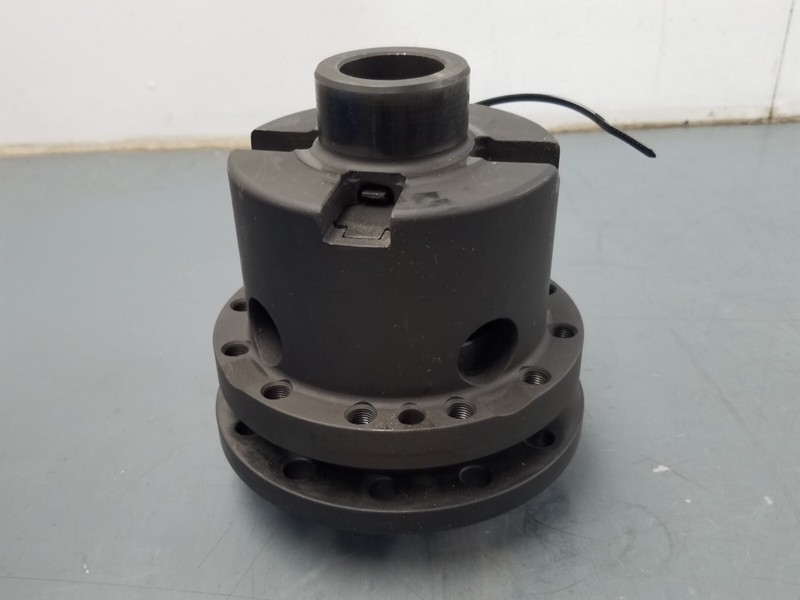 Lamborghini GallardoOEM Rear Differential Carrier #7655 B5