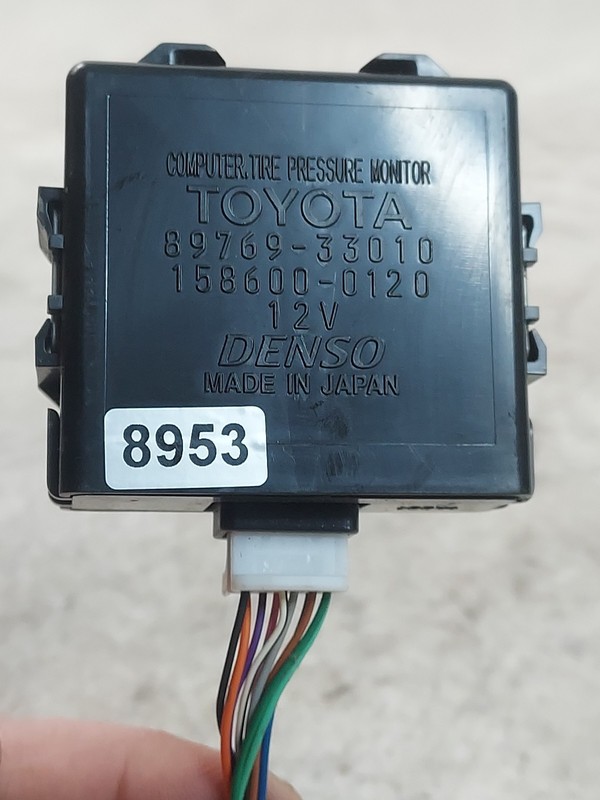 2007-2011 Toyota Camry Hybrid Tire Pressure Module TPMS Sensor 89769-33010 OEM